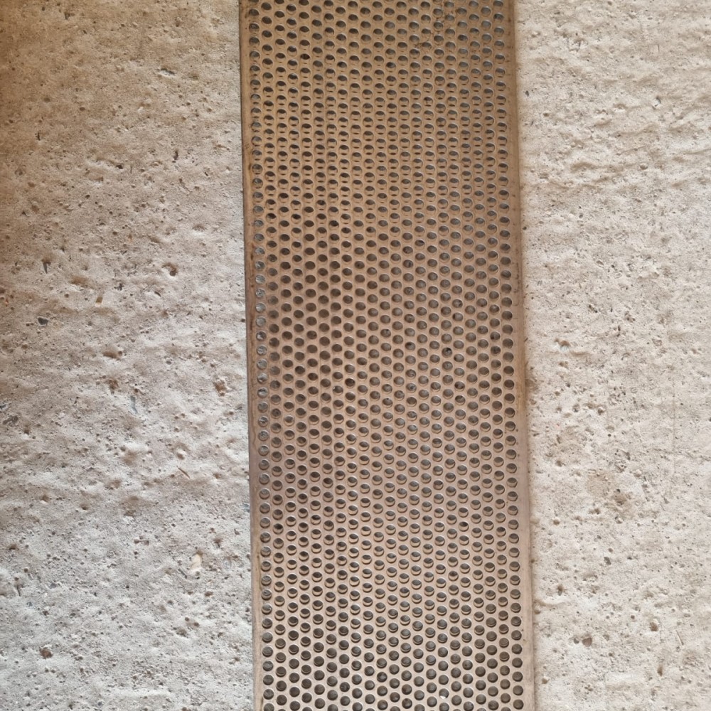 Sita cu gauri de 6 mm potrivita pentru MS 30A 350 360