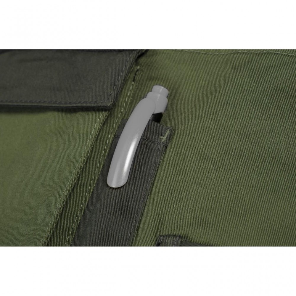 Pantaloni de lucru cu pieptar, salopeta, model Camo, maslin, marimea XL/54, NEO Pantaloni de lucru cu pieptar, salopeta, model Camo, maslin, marimea XL/54, NEO