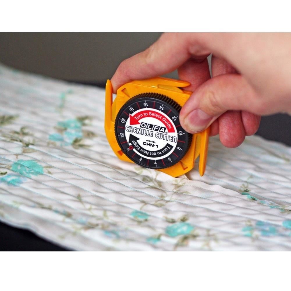 Cutter cu disc reglabil si ajustabil pentru taieri exacte, OLFA