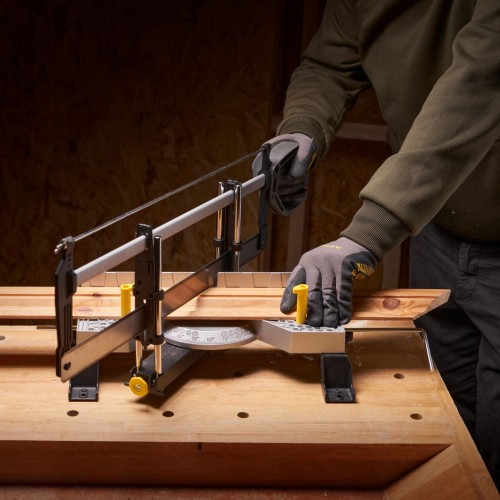 Fierastrau de taiat la unghi cu suport metalic Stanley, 1-20-800, 560 mm