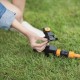 Aspersor pulsator cu picior Fiskars, cap metalic Aspersor pulsator cu picior Fiskars, cap metalic