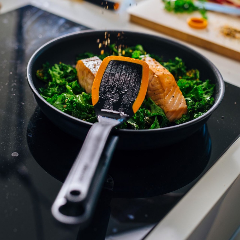 Spatula Fiskars Functional Form, silicon, 293 mm, 70 g