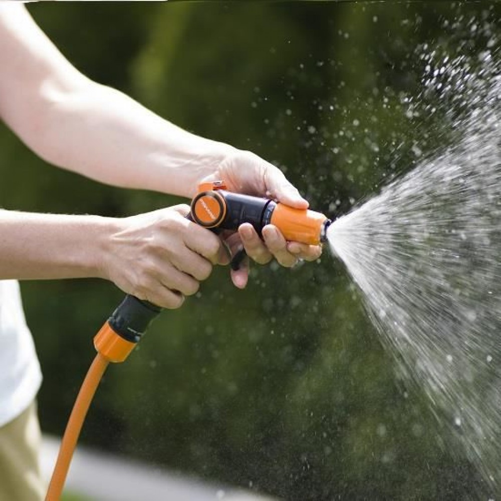 Pistol pentru stropit Fiskars, 2 moduri de stropire Pistol pentru stropit Fiskars, 2 moduri de stropire