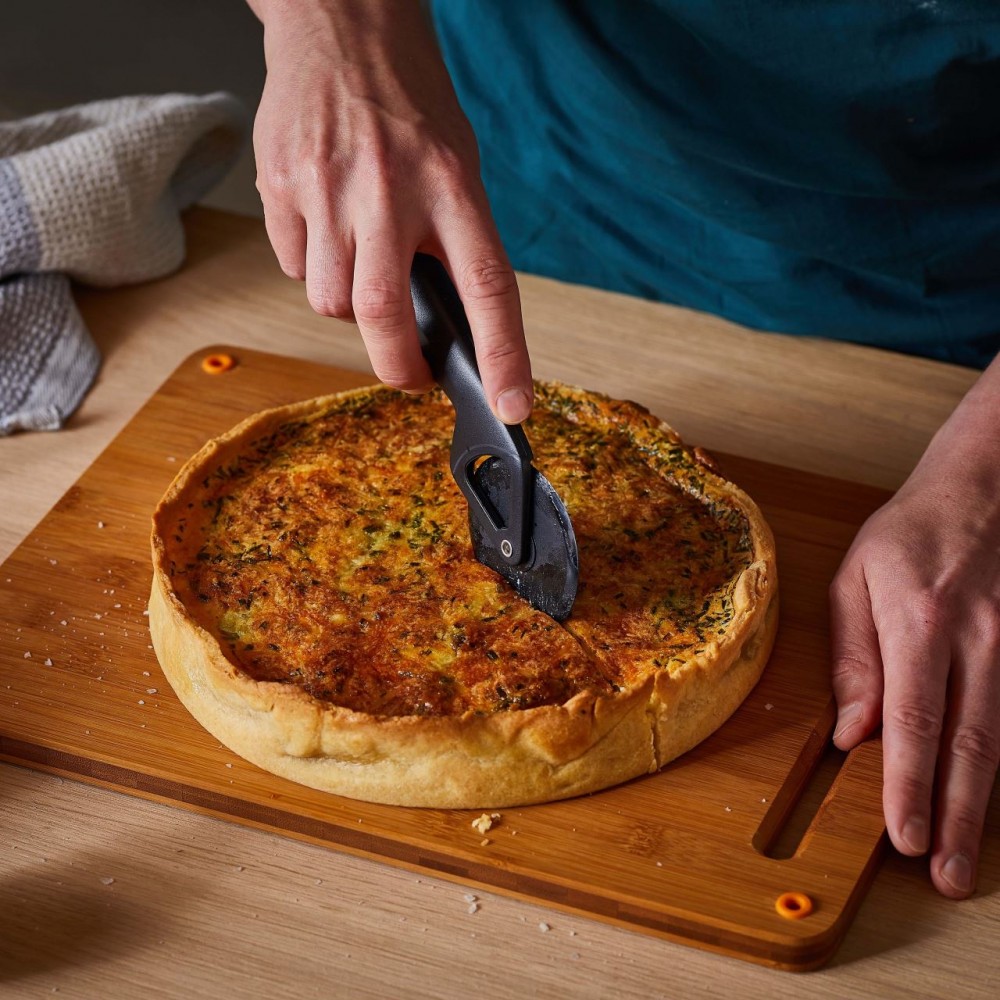 Feliator pentru taiat pizza Fiskars Functional Form, 260 mm, 50 g
