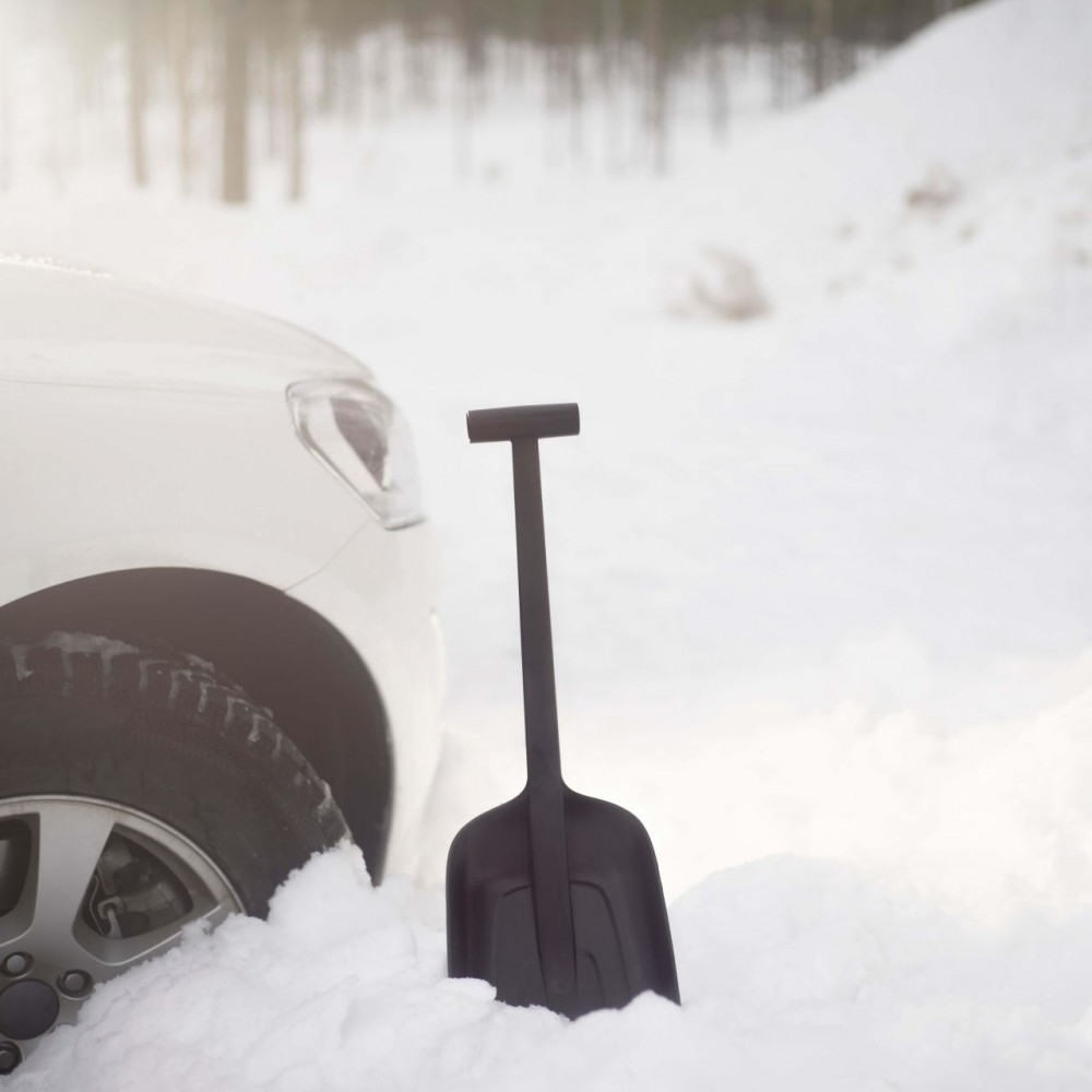 Lopata pentru masina Fiskars Solid, 630 mm, 500 g