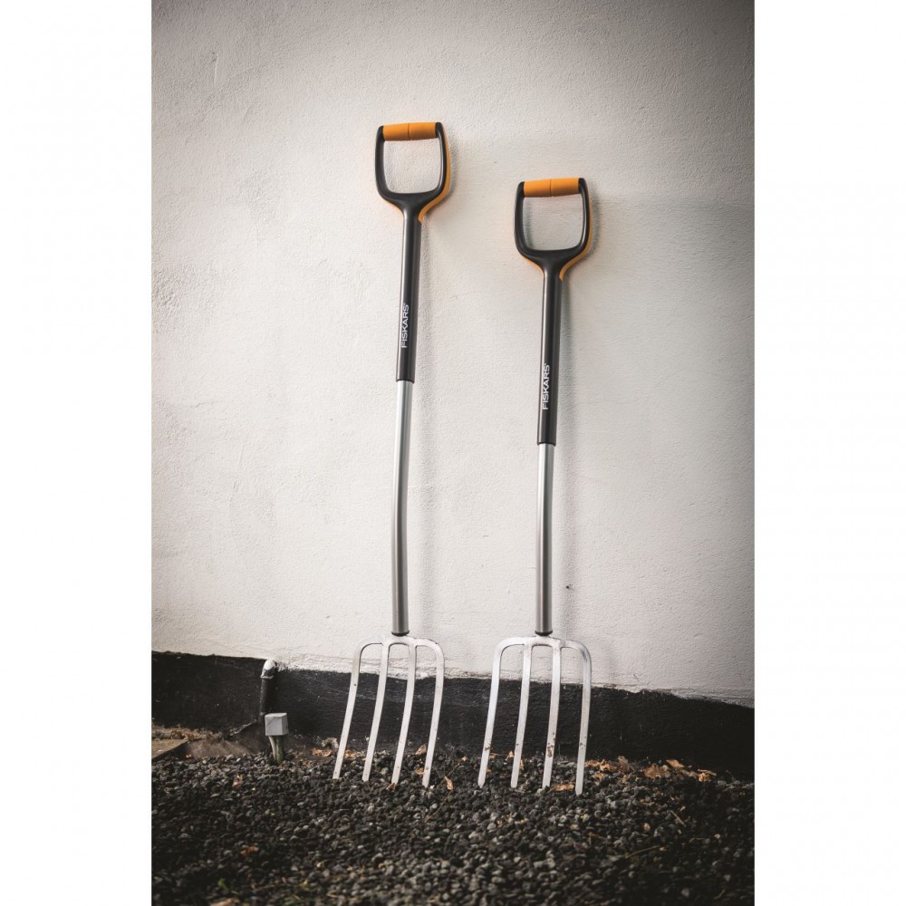Furca pentru sapat Fiskars Xact, mare, 1200 mm, 1640 g