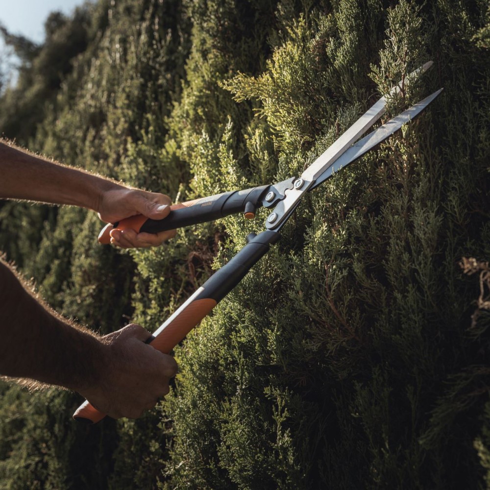 Foarfeca pentru gard viu Fiskars PowerGearX™ HSX92, 630 mm, 808 g
