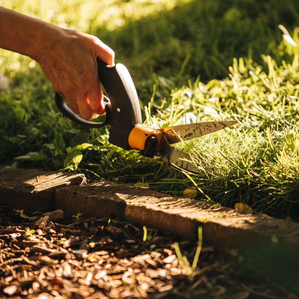 Foarfeca cu servo-mecanism pentru gazon Fiskars GS42, 344 mm, 310 g