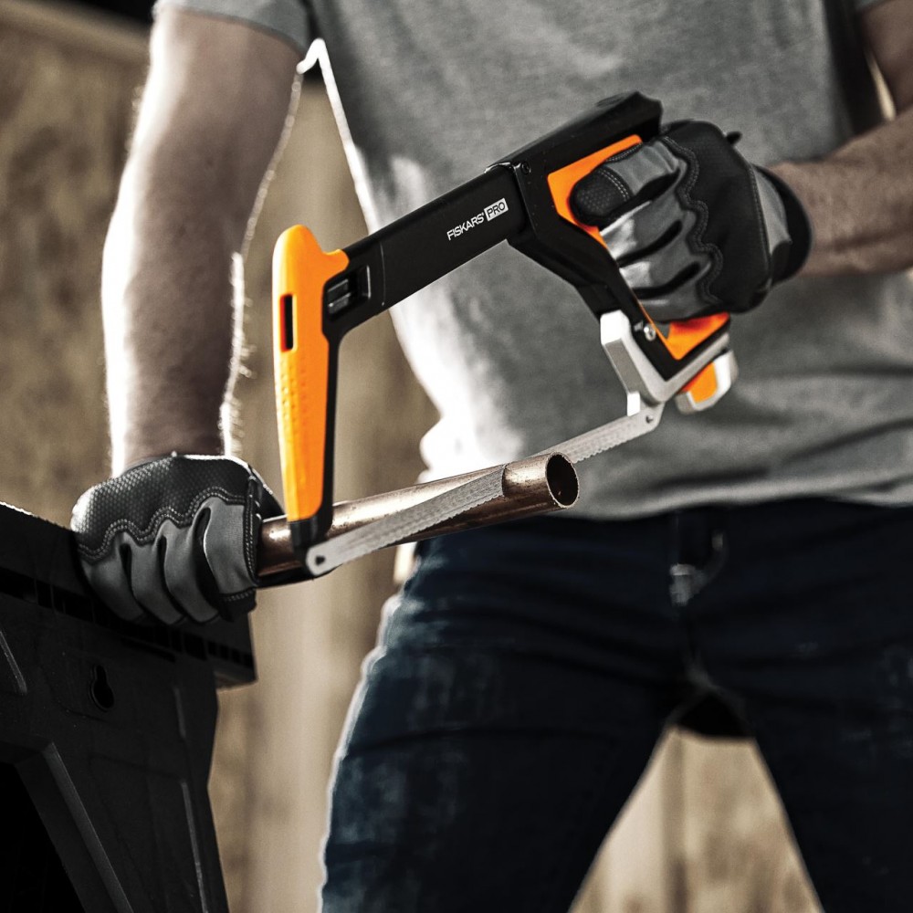 Fierastrau pentru metale Fiskars TrueTension, 300 mm, 24 tpi Fierastrau pentru metale Fiskars TrueTension, 300 mm, 24 tpi