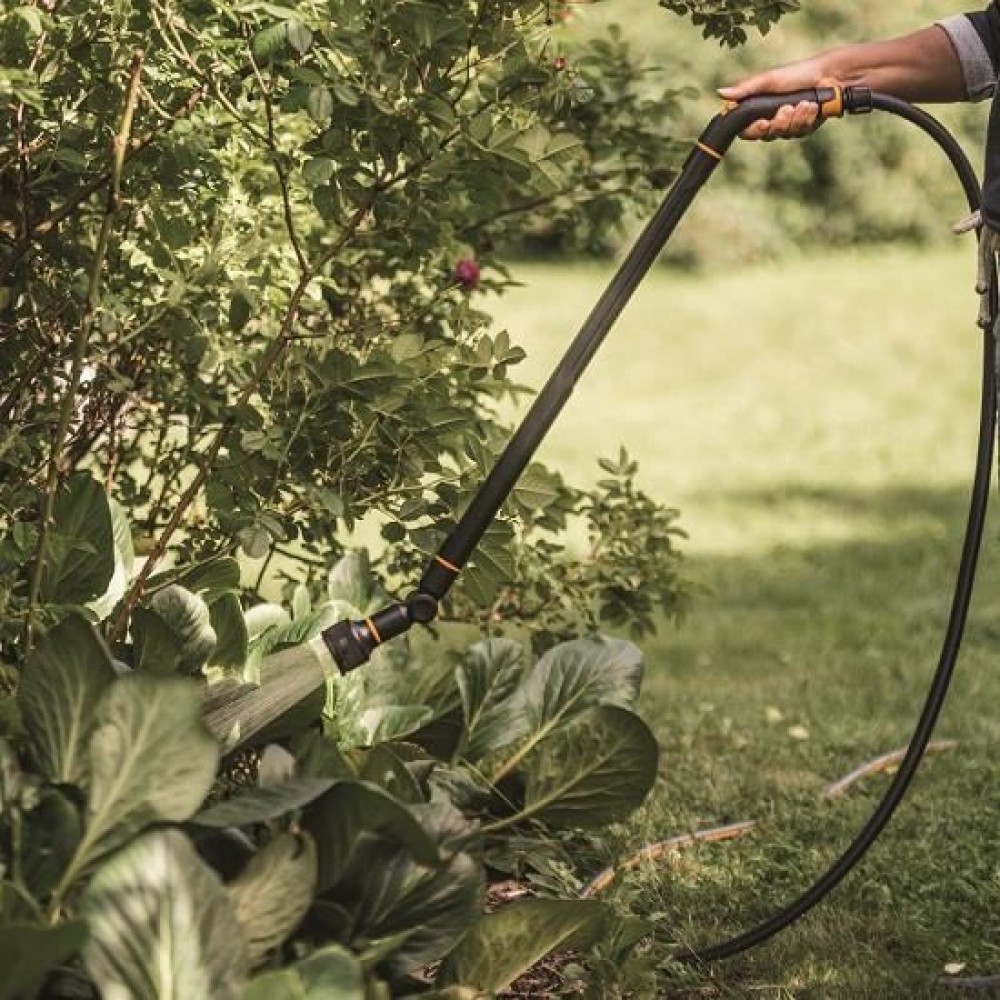 Tija pentru udare Fiskars, 3 moduri de stropire Tija pentru udare Fiskars, 3 moduri de stropire